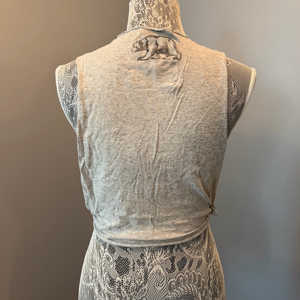 Customized California Muscle Tank - Picture 2 of 6